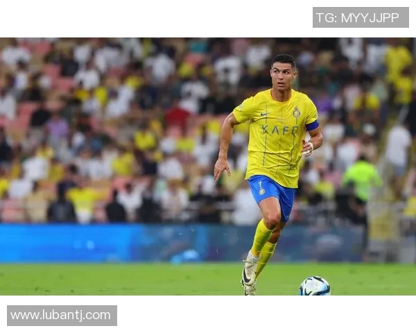 发推特足球明星们的精彩瞬间与场外生活揭秘 发推特足球明星们的精彩瞬间与场外生活揭秘