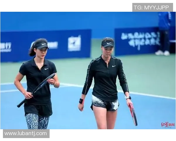 成都与广州网球队赛后复盘团队协作的成功与不足分析