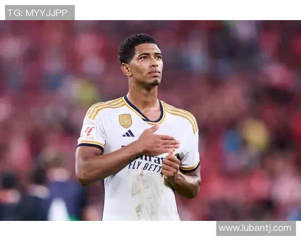 足球明星在场上各司其职谁的定位最为出色与关键