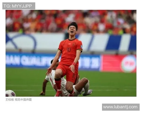 足球明星李娜的儿子成长记:从小球迷到未来的足球希望之星 足球明星李娜的儿子成长记:从小球迷到未来的足球希望之星