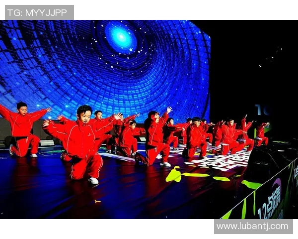 街舞深度：解密成都街舞队的边路渗透